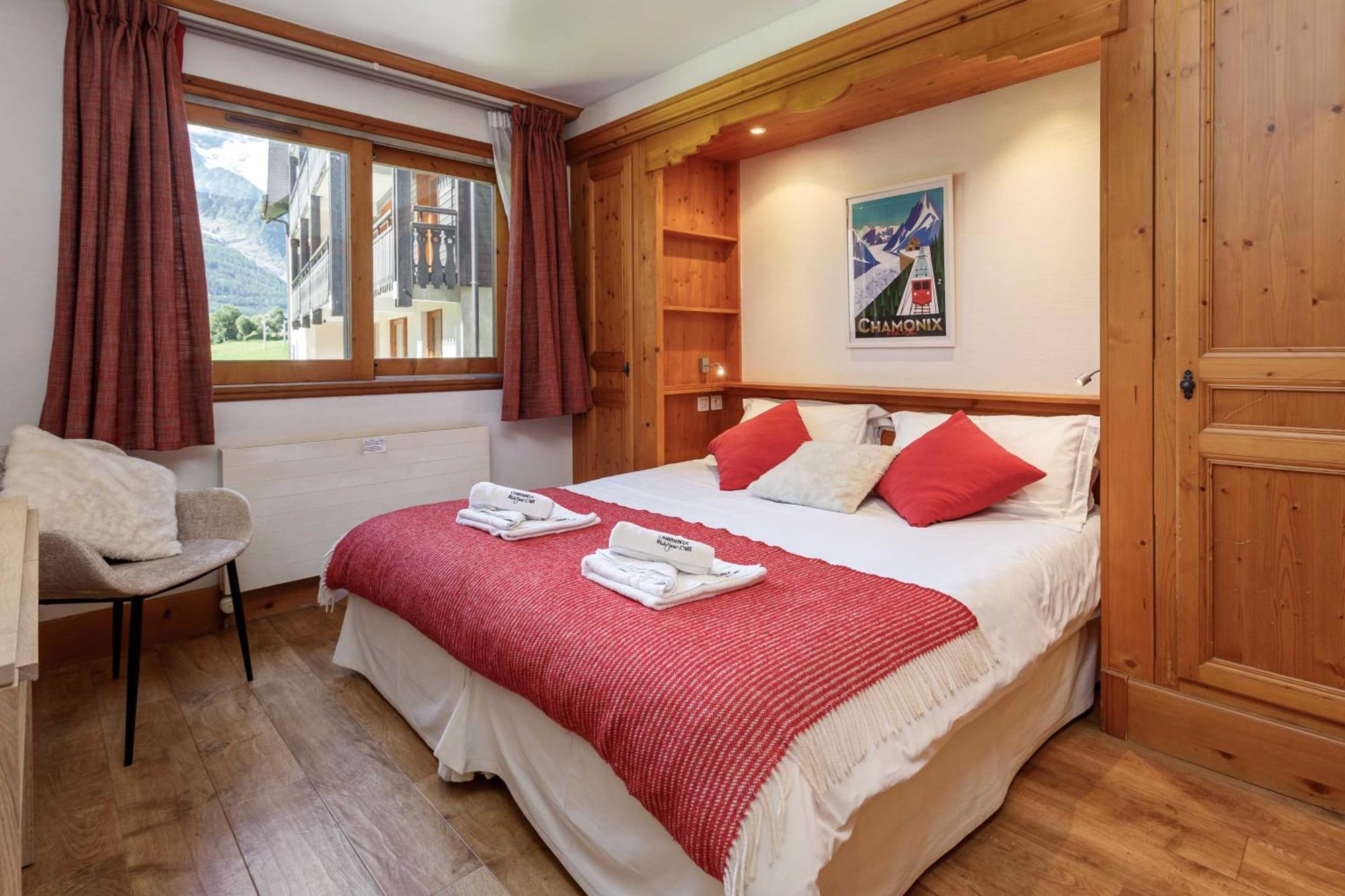 Les Balcons Du Savoy 104 Appt - Year *